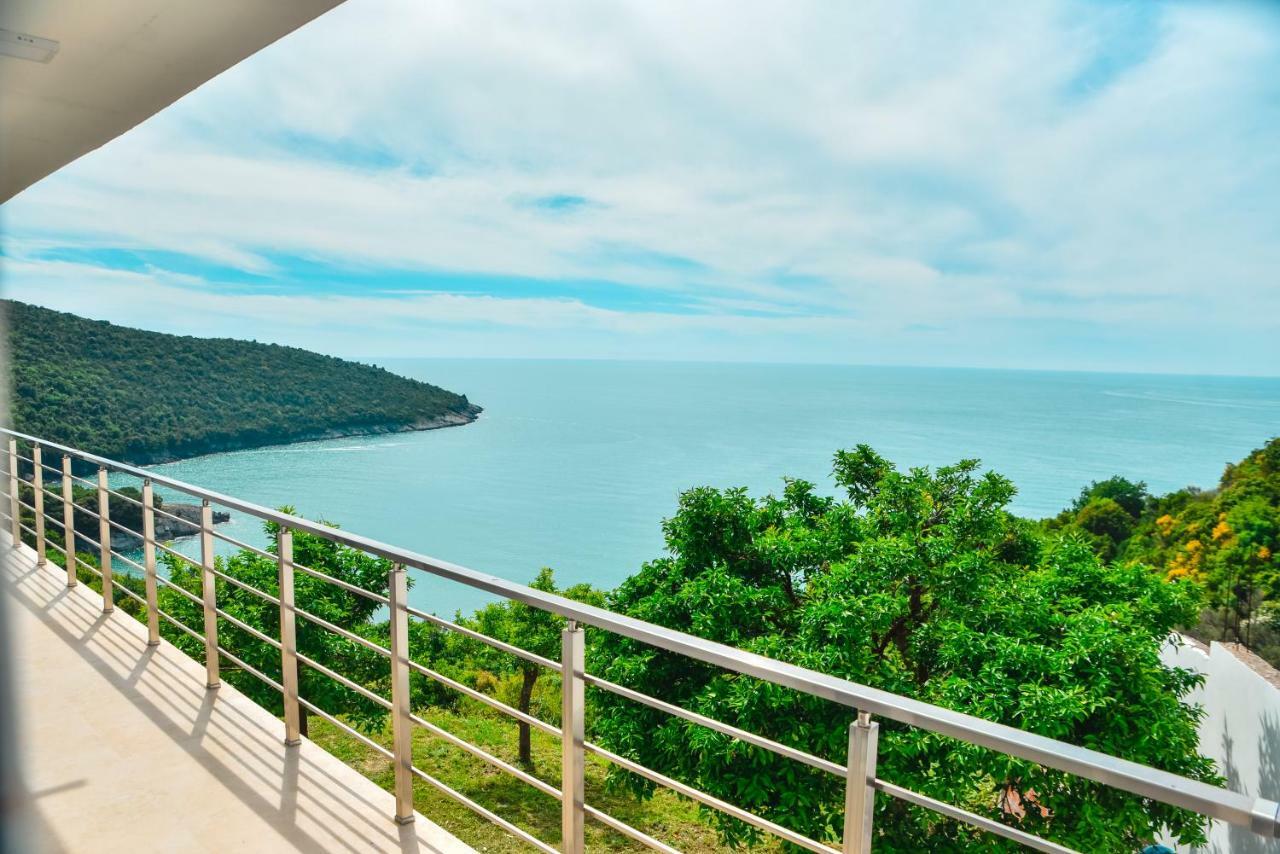 Apartments Blue Heaven Улцинь Екстер'єр фото