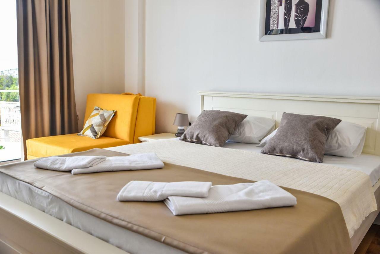 Apartments Blue Heaven Улцинь Екстер'єр фото