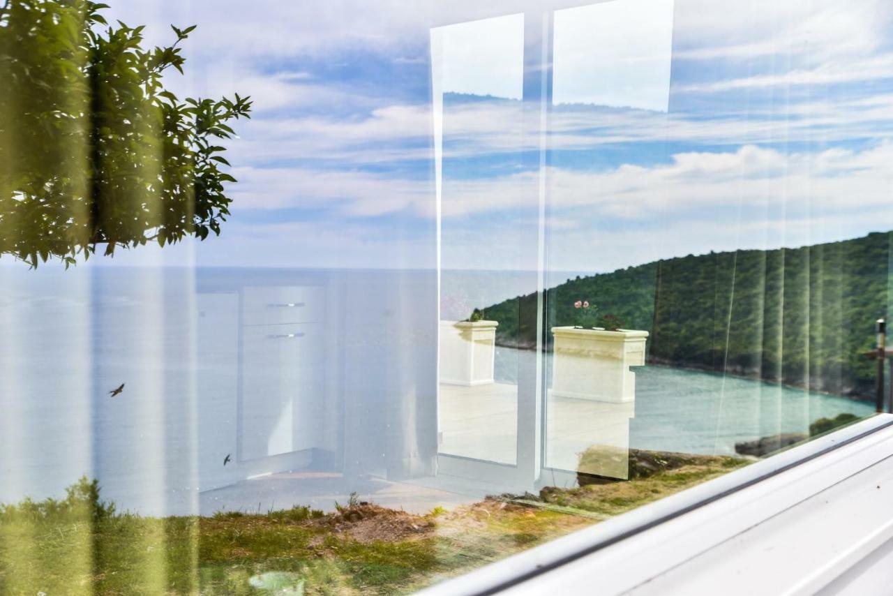 Apartments Blue Heaven Улцинь Екстер'єр фото