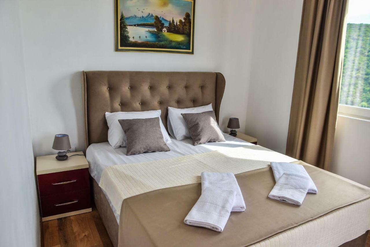 Apartments Blue Heaven Улцинь Екстер'єр фото