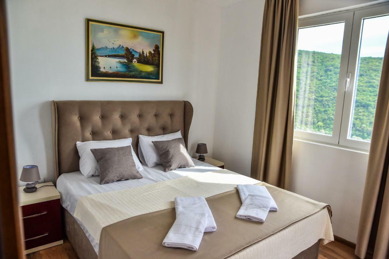Apartments Blue Heaven Улцинь Екстер'єр фото